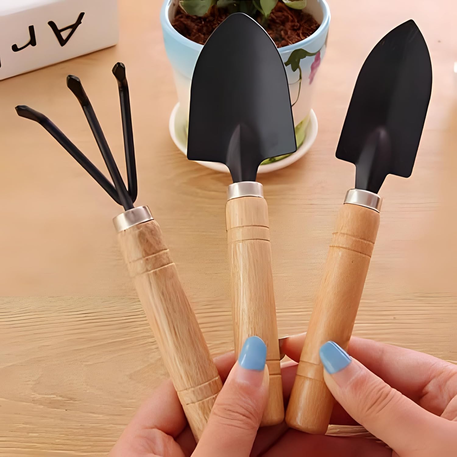 3 Pcs Gardening Tool Set, Hand Tool Kit for Home Gardening, Small Sized Hand Cultivator, Small Trowel & Garden Fork, Perfectly Sized for Kids, Ideal for Home Gardening, Flower Pot and Lawn